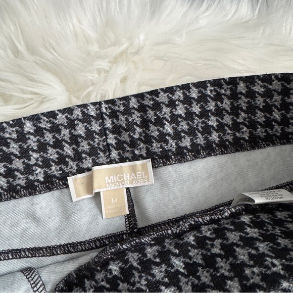 New Michael Kors Black and White Houndstooth Legging- Pants - Picture 3 of 4